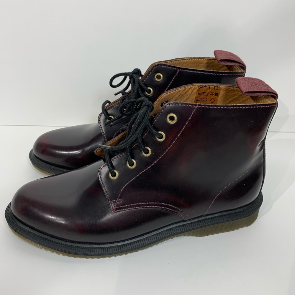 Dr. Martens Emmeline Boots